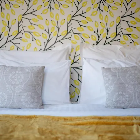 La Fabrique A Poupees - Et De Charme Au Coeur De Bed & Breakfast *