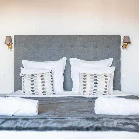 La Fabrique A Poupees - Et De Charme Au Coeur De Bed & Breakfast Menton